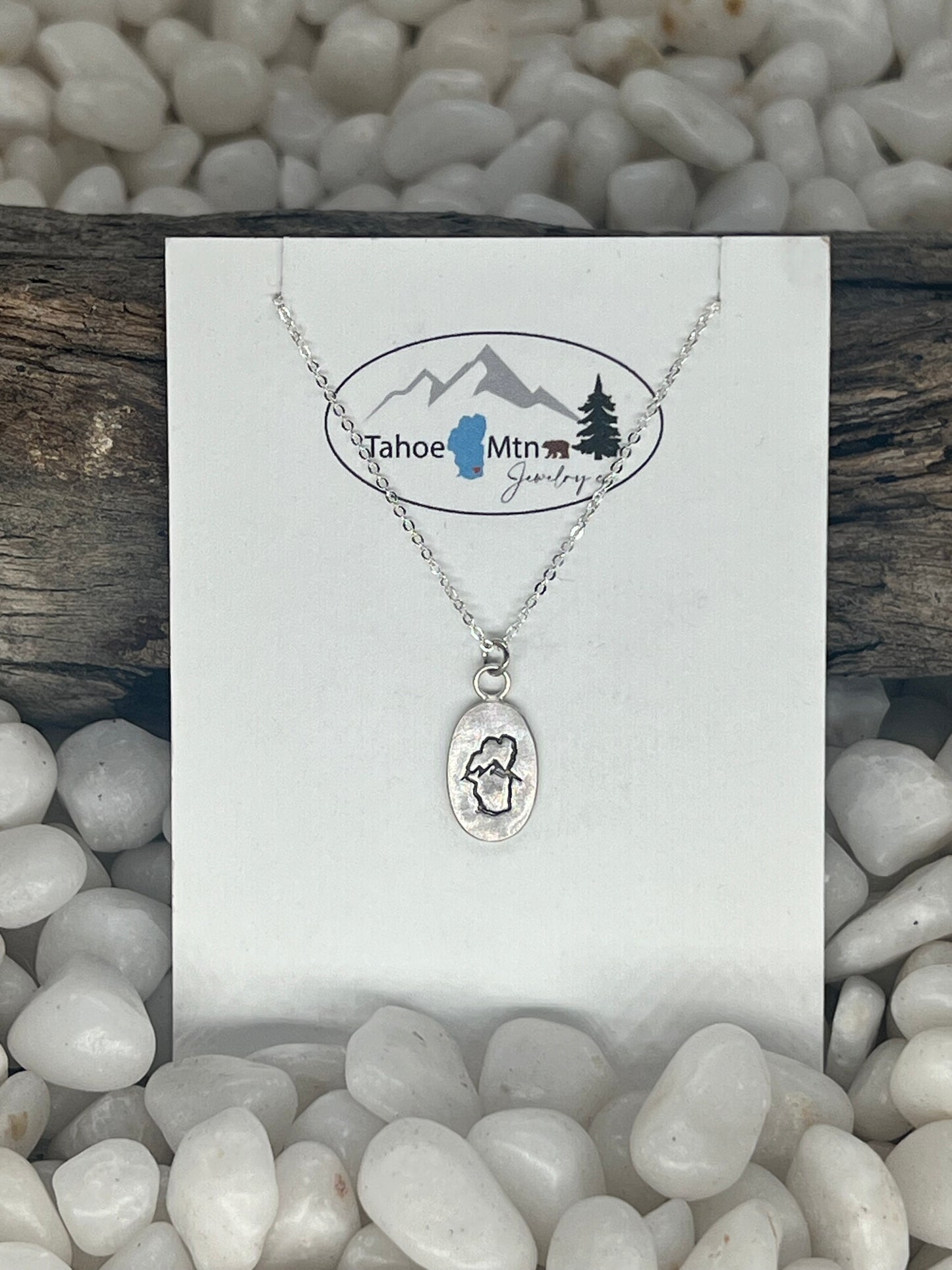 Tahoe Mtn Jewelry Oval Necklace