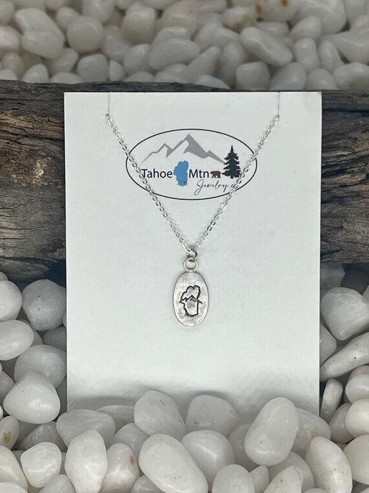 Tahoe Mtn Jewelry Oval Necklace