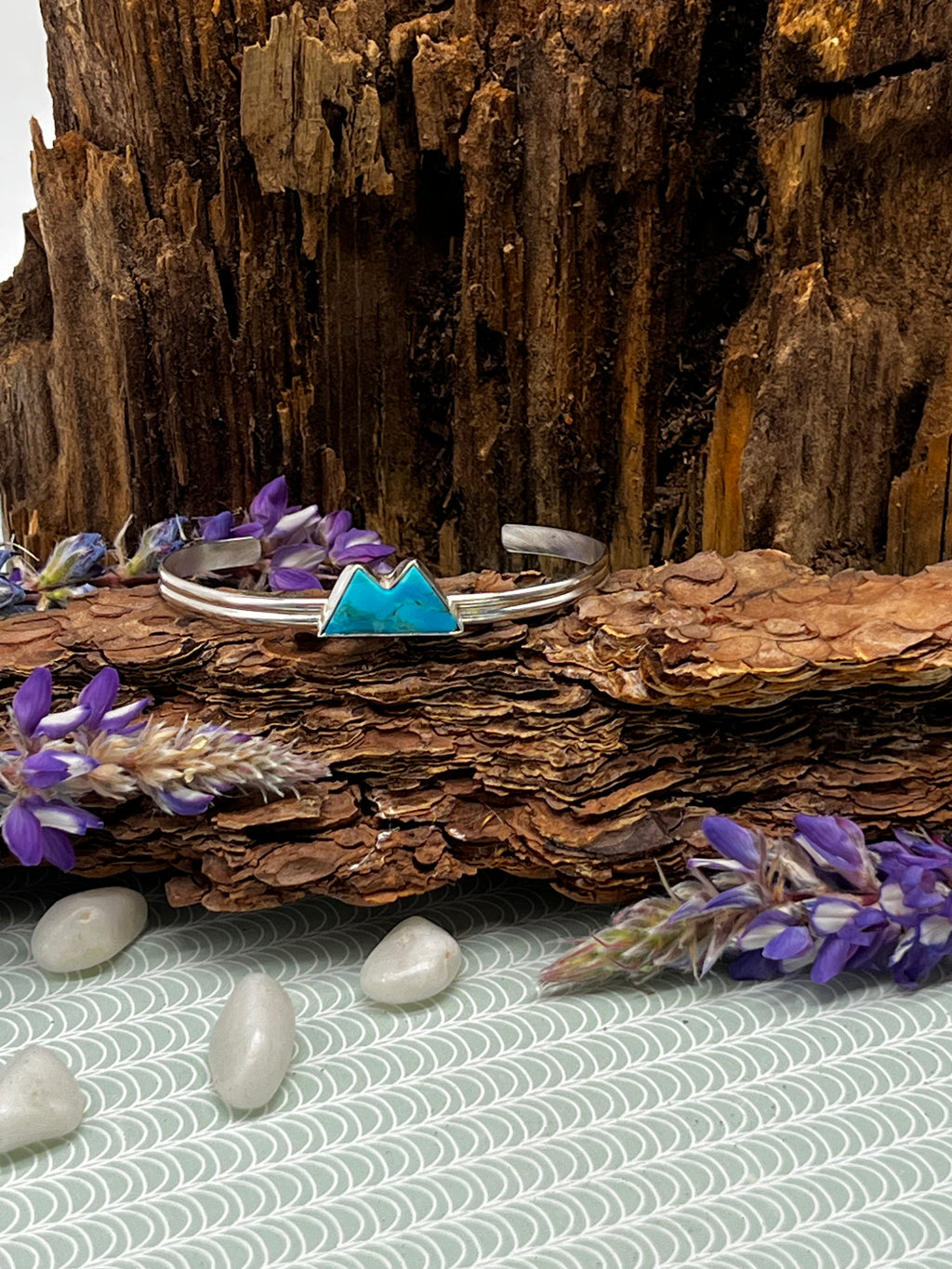 Kingman Turquoise Mountain Cuff