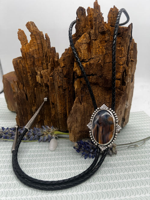 Montana Agate Oval Bolo Tie