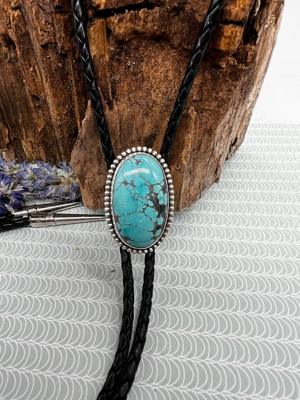 Hubei Turquoise Oval Bolo Tie