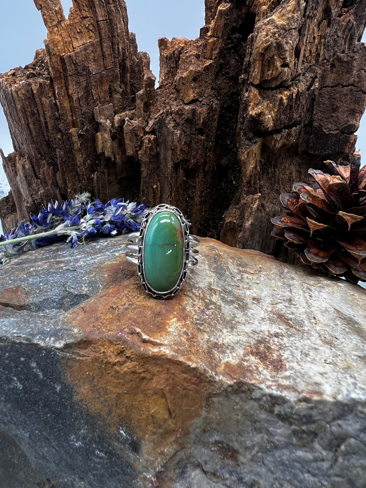 Carico Lake Turquoise Oval Statement Ring - Size 9.5