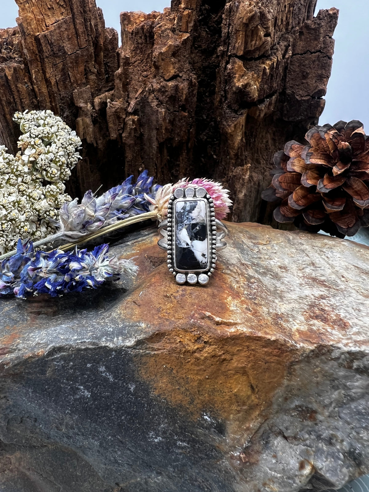 White Buffalo Rectangle Ring - Size 7.5