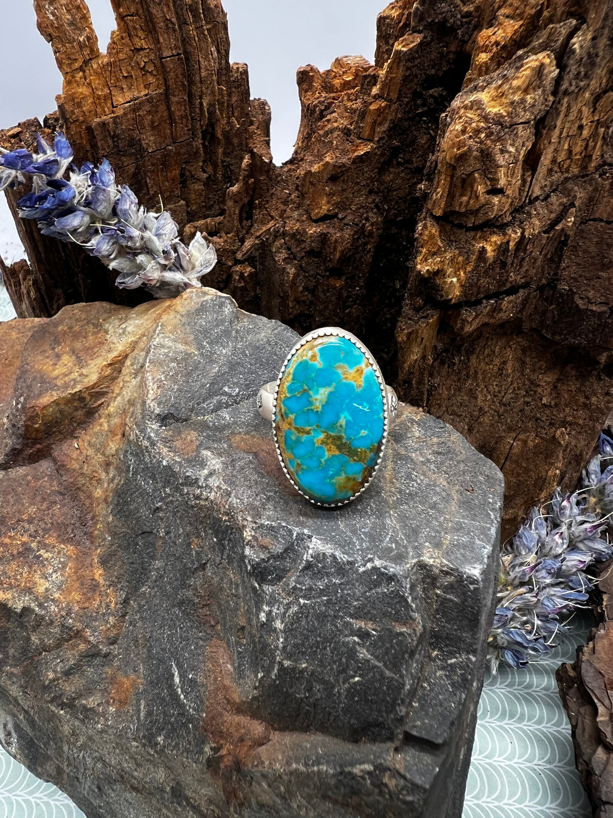 Kingman Turquoise Large Oval Statement - Size 11