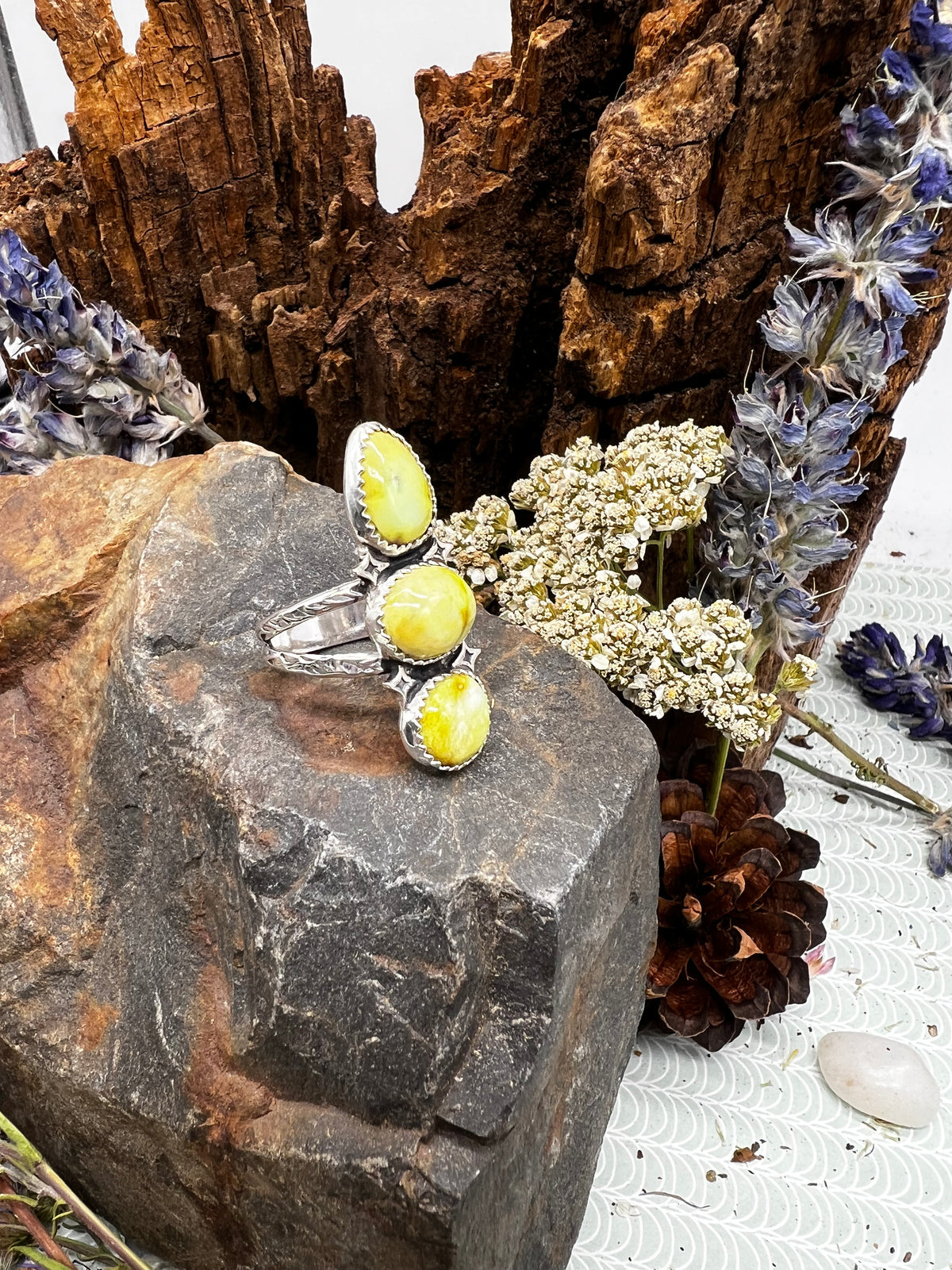 Palomino Turquoise Triple Stone Ring - Size 8.5