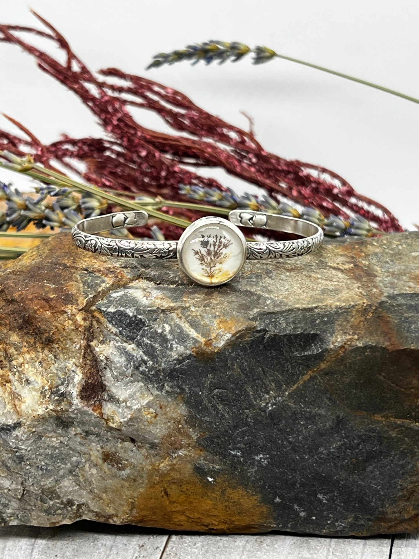 Dendritic Agate Cuff - Round