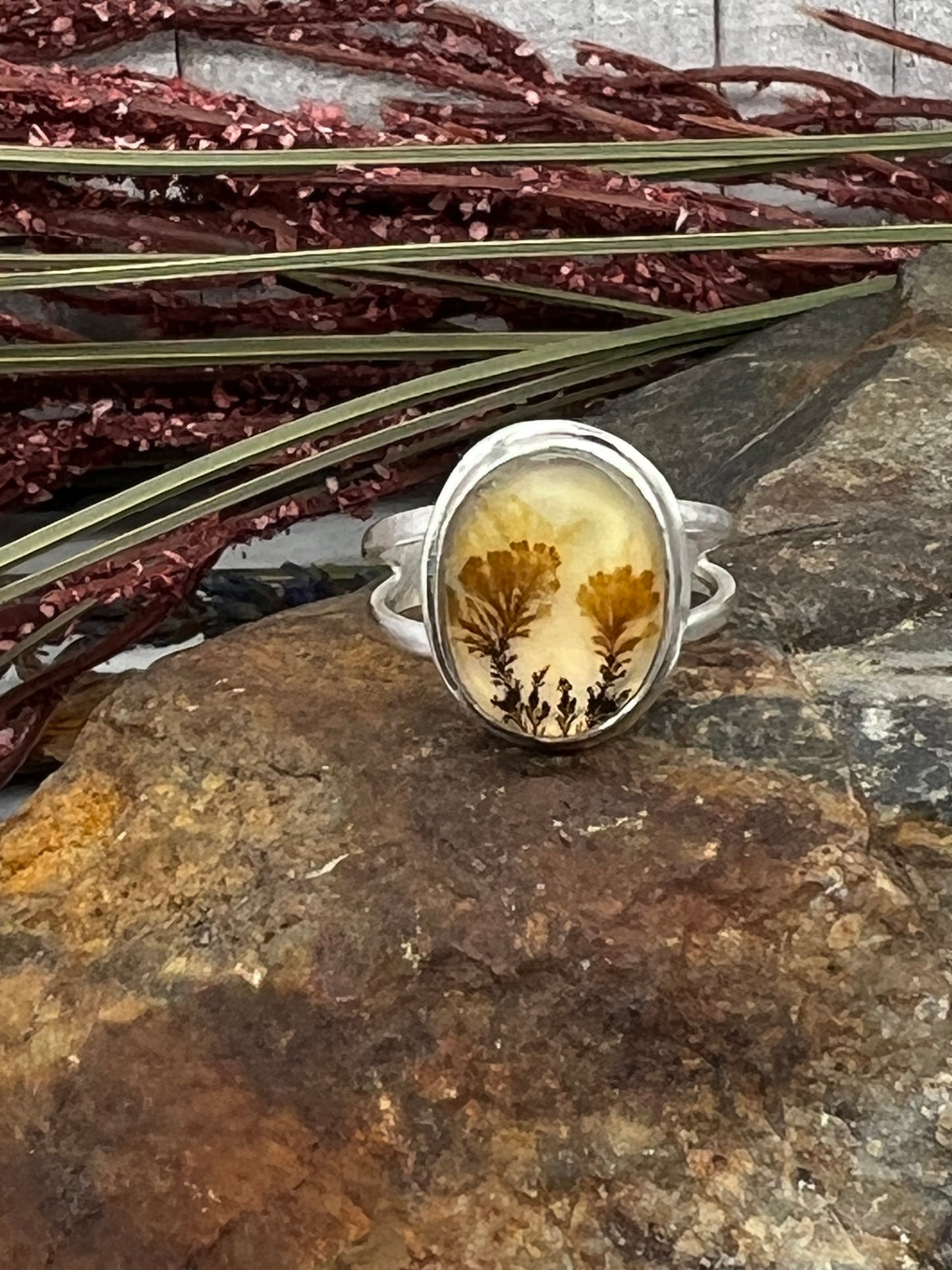 Dendritic Agate Oval Ring - Charcoal Black Vine/Golden Background - Size 7