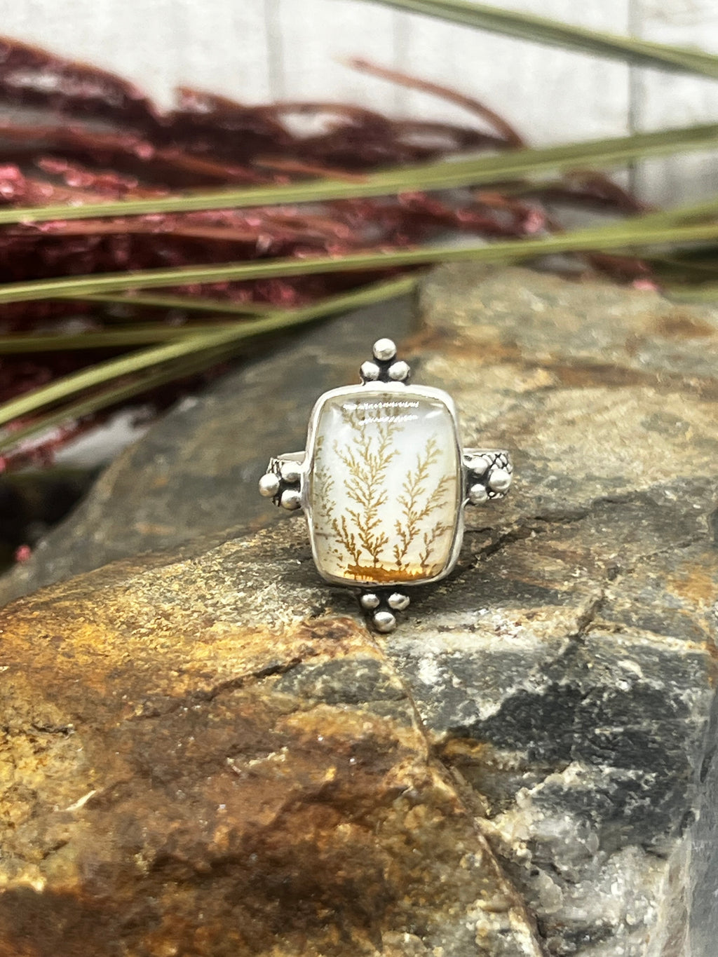 Dendritic Agate Inverted Rectangle Ring - Light Brown Vine w/Golden Background - Size 7.5