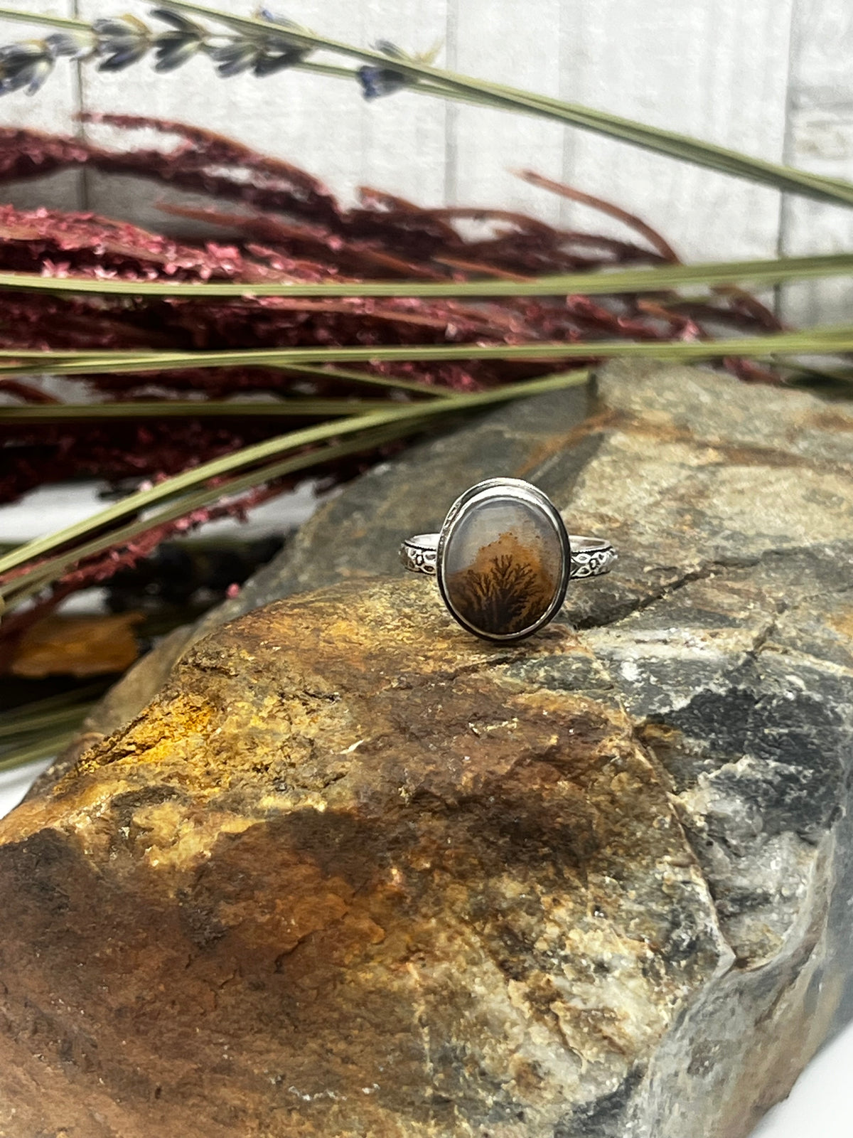 Dendritic Agate Oval Ring - Brown Vines w/Golden Orange Background - Size 7.5