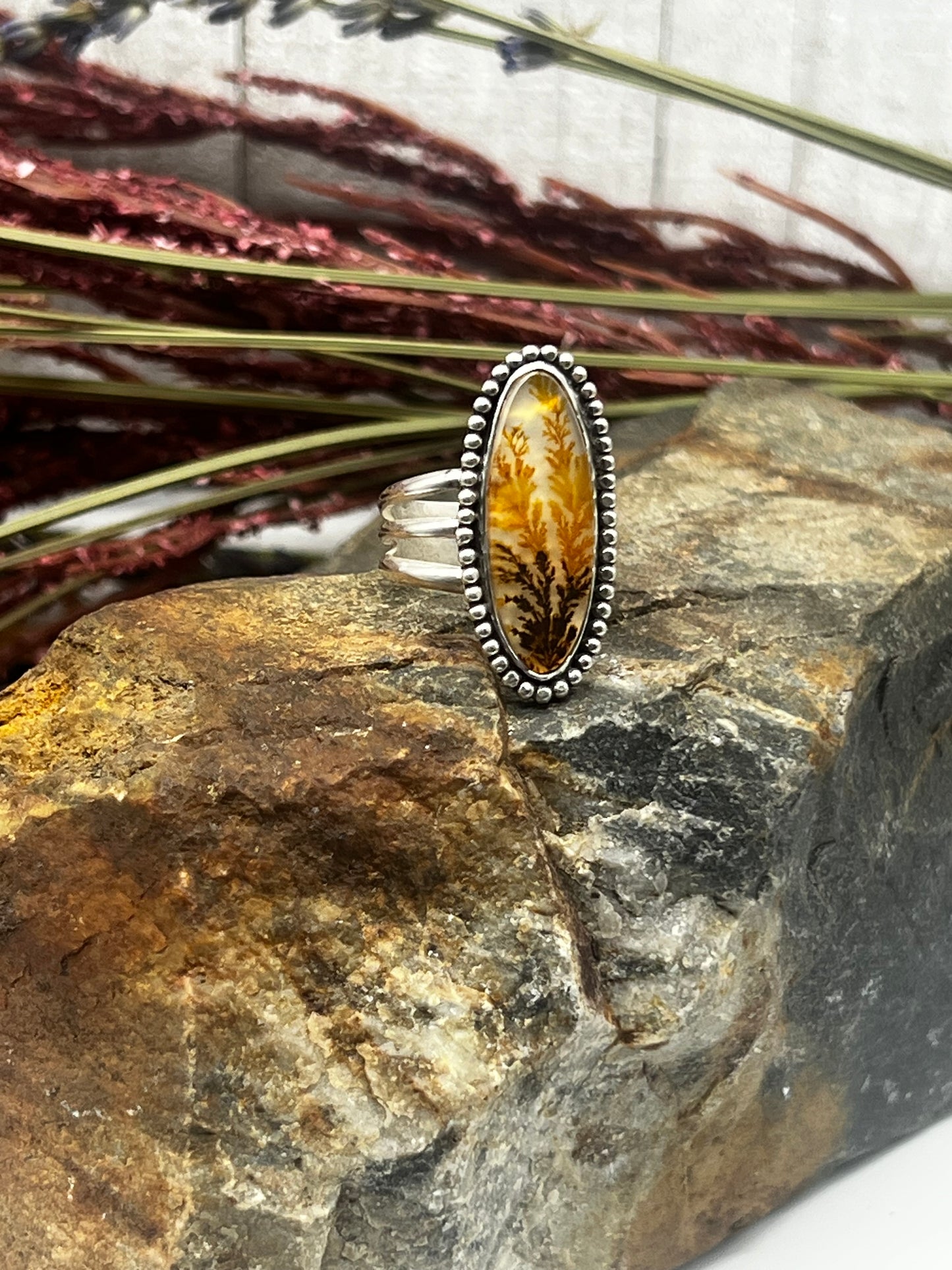 Dendritic Agate Elongated Oval - Brown & Orange Vines w/Golden Background - Size 7