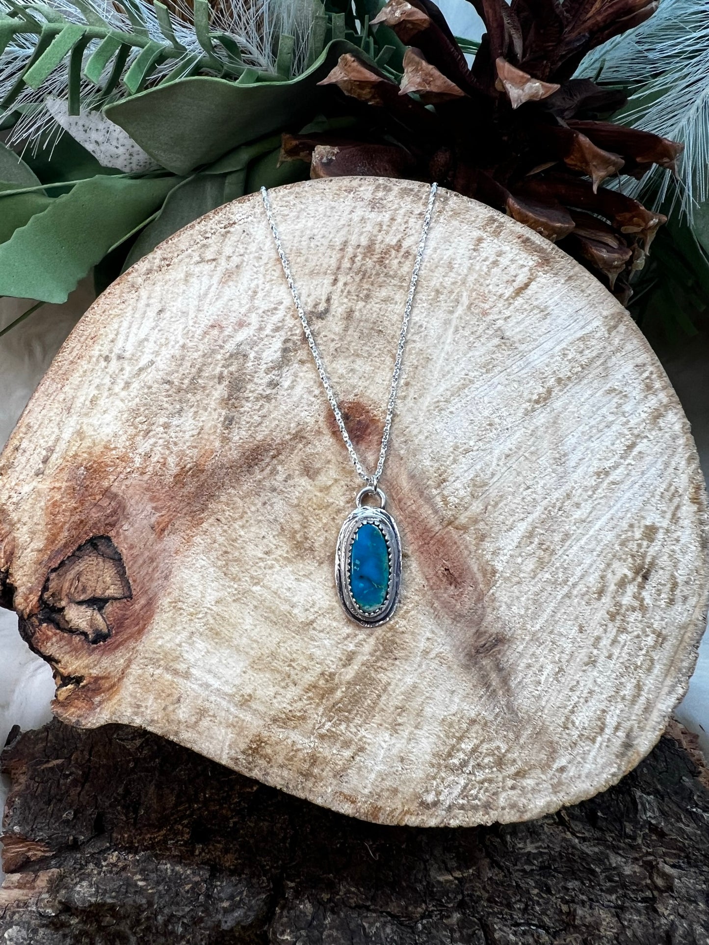Sonoran Turquoise Oval Serrated Bezel